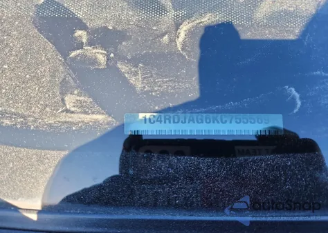 2019 Dodge Durango Sxt z USA, uszkodzony, nr VIN 1C4RDJAG6KC755569